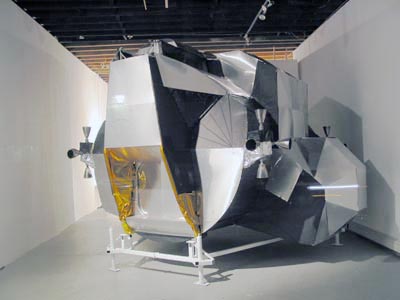 <i>Nonfunctional Surplus Hardware</i>, 2004, titanium, aluminum, steel, copper, silver, inconel, plastic, wood, paint, 156x168x156 ins (396x427x396 cm)