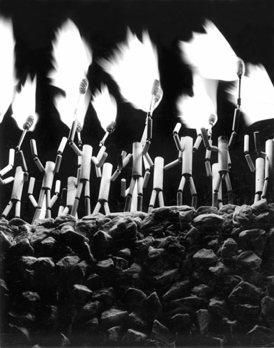 Joshua Stern, The Wall (After King Kong) (from the Torch series), 2001, silver gelatin print, 60 x 48 inches (122 x 152.5 cm), Edition 1 of 3